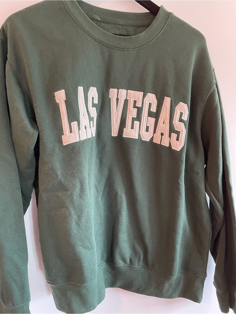 LAS VEGAS SWEATSHIRT SIZE LARGE